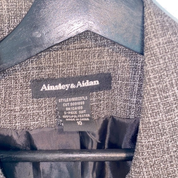 Ainsley & Aiden skirt suit set size 10 - Picture 3 of 14